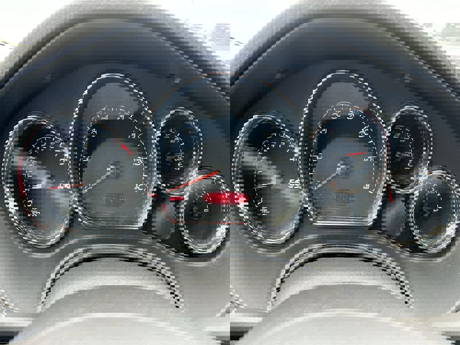 Used 2009 Pontiac G6 Sedan w/ Sun And Sound Package image 31