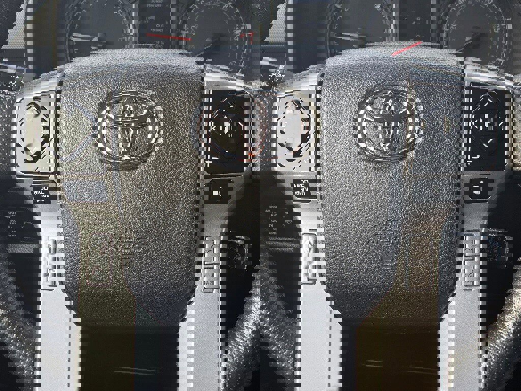 Used 2024 Toyota 4Runner SR5 Premium image 17