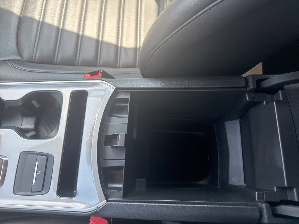 Used 2024 Ford Edge SEL image 34