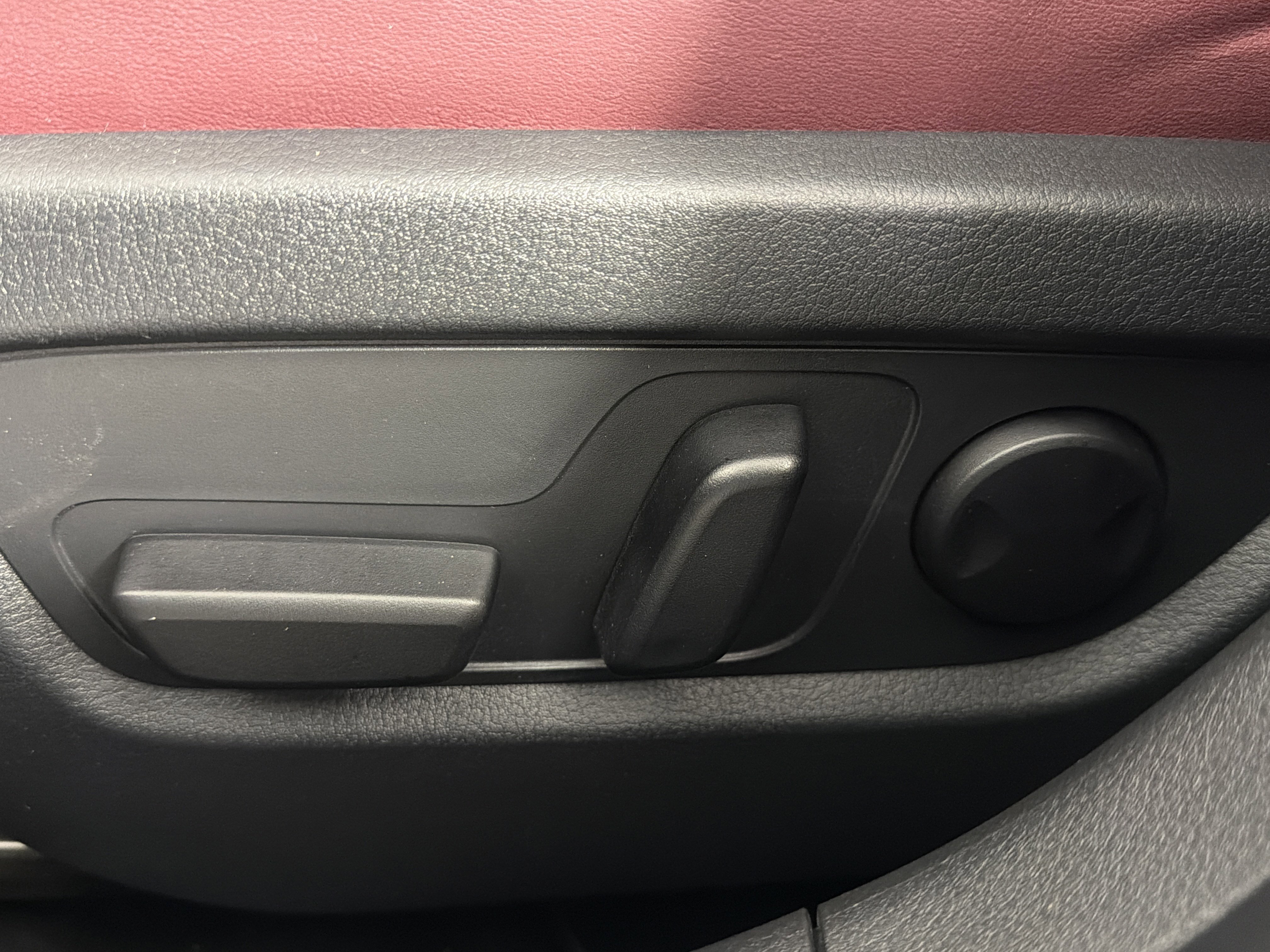 Used 2023 MAZDA CX-30 AWD 2.5 S w/ Preferred Package image 17