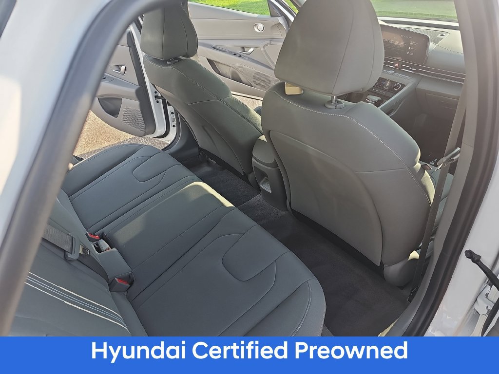 Certified 2024 Hyundai Elantra SEL FWD image 11