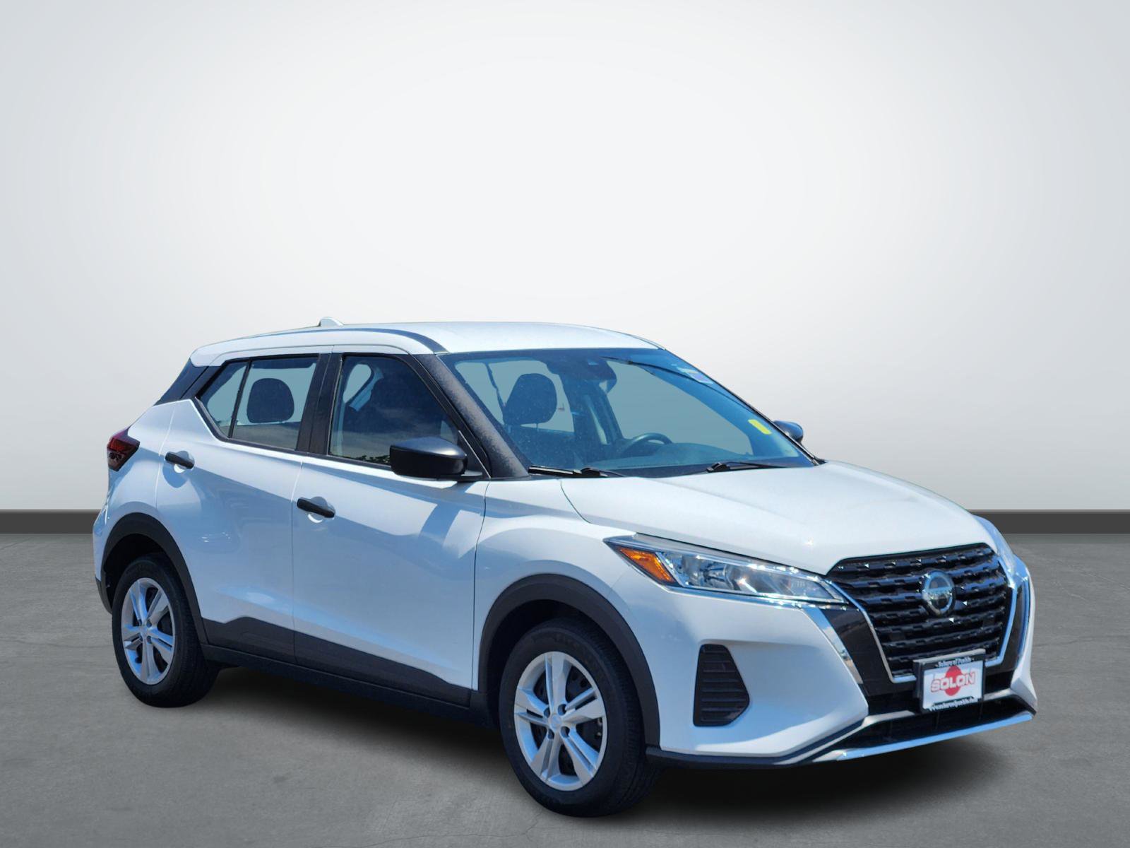 Used 2021 Nissan Kicks S image 5