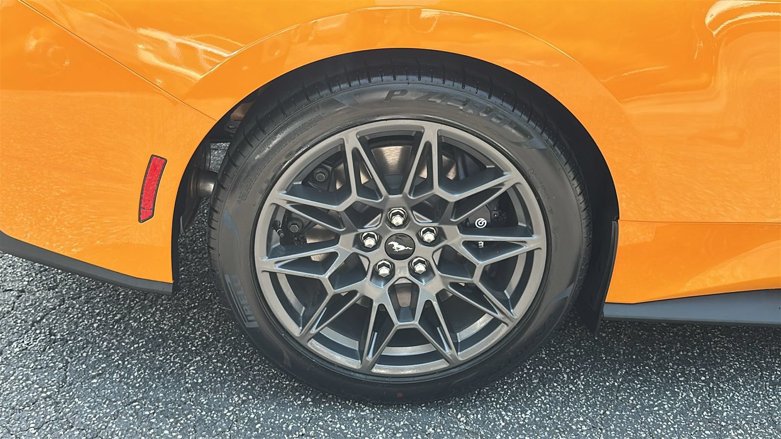 New 2026 Ford Mustang GT w/ GT Performance Package RWD image 18
