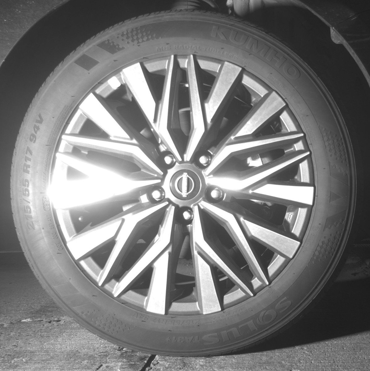 Used 2025 Nissan Altima 2.5 SV image 13