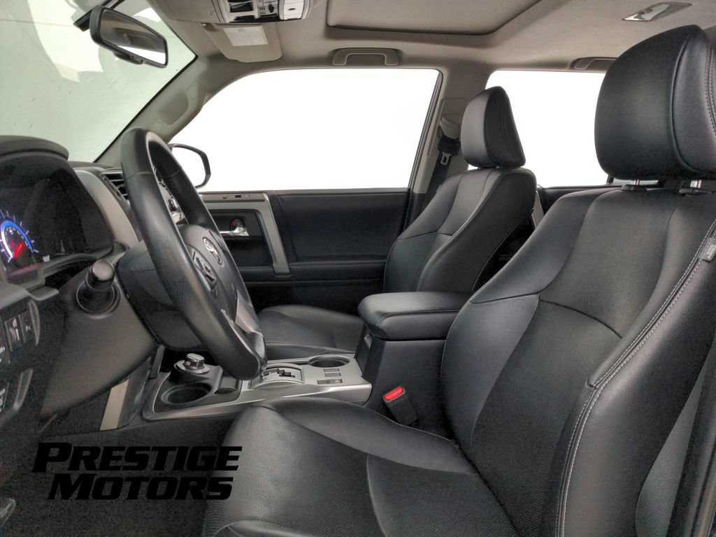 Used 2018 Toyota 4Runner Limited AWD/4WD image 17