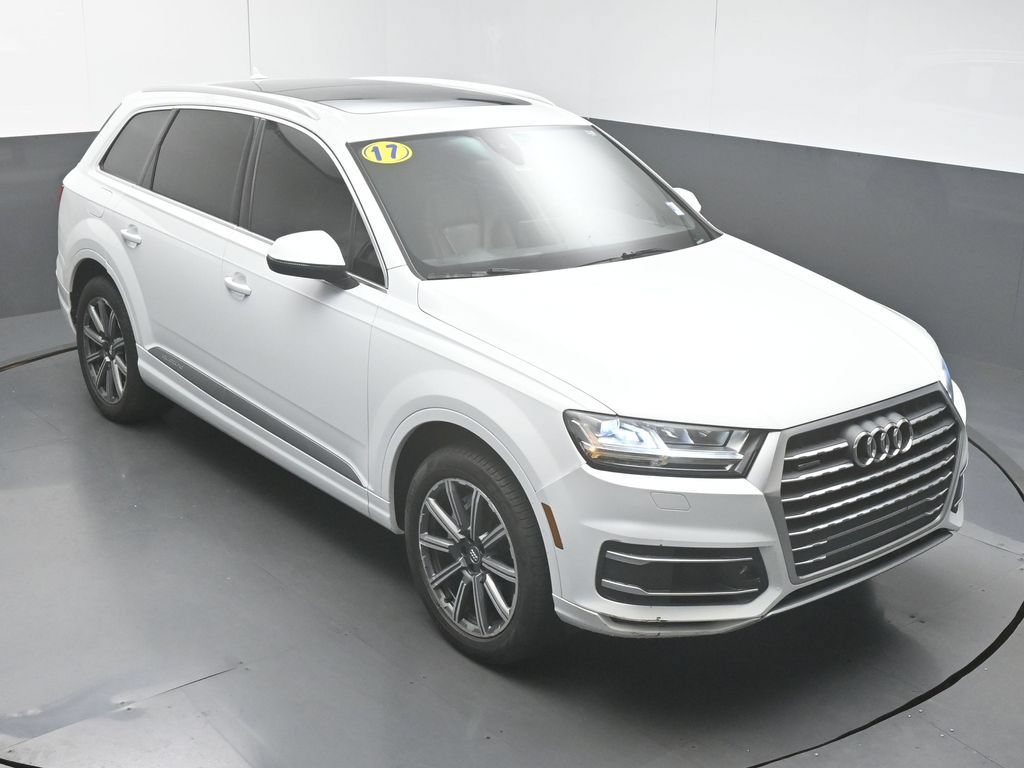 Used 2017 Audi Q7 3.0T Premium Plus w/ Premium Plus Package AWD/4WD image 41