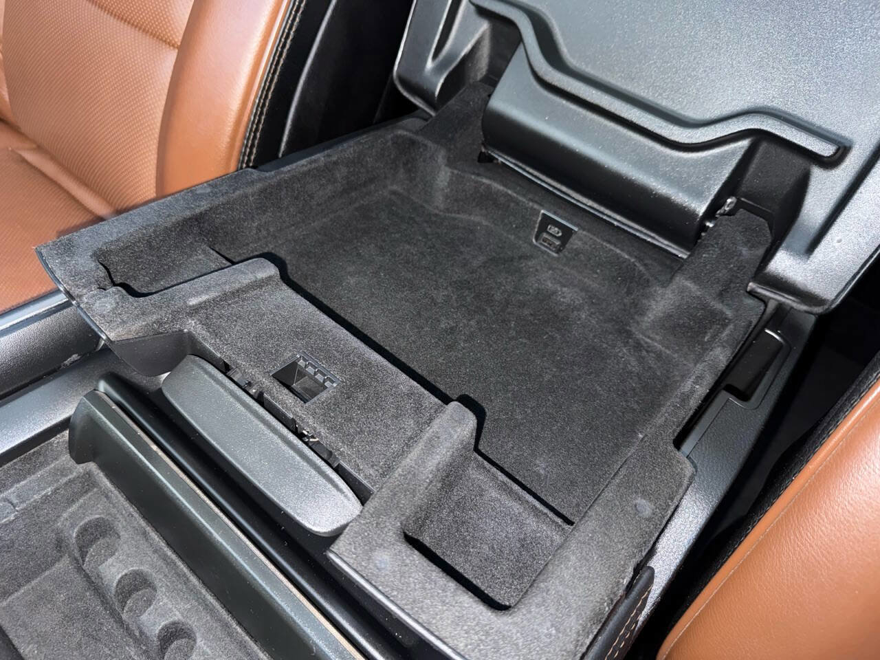 Used 2019 RAM 1500 Laramie Longhorn w/ Bed Utility Group image 41