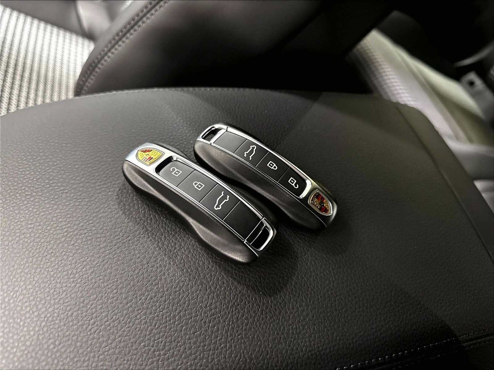 New 2026 Porsche Cayenne S AWD/4WD image 37