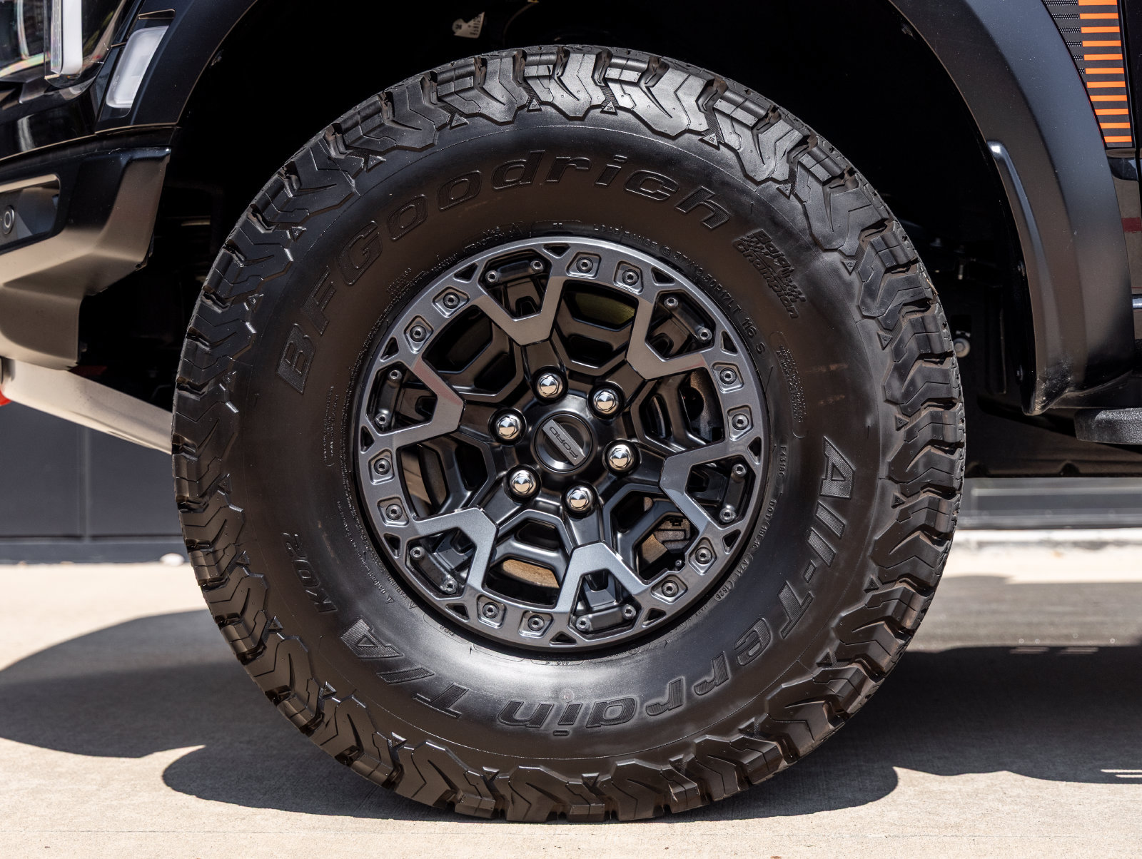 Used 2026 Ford F150 Raptor w/ Equipment Group 803A Raptor R AWD/4WD image 14