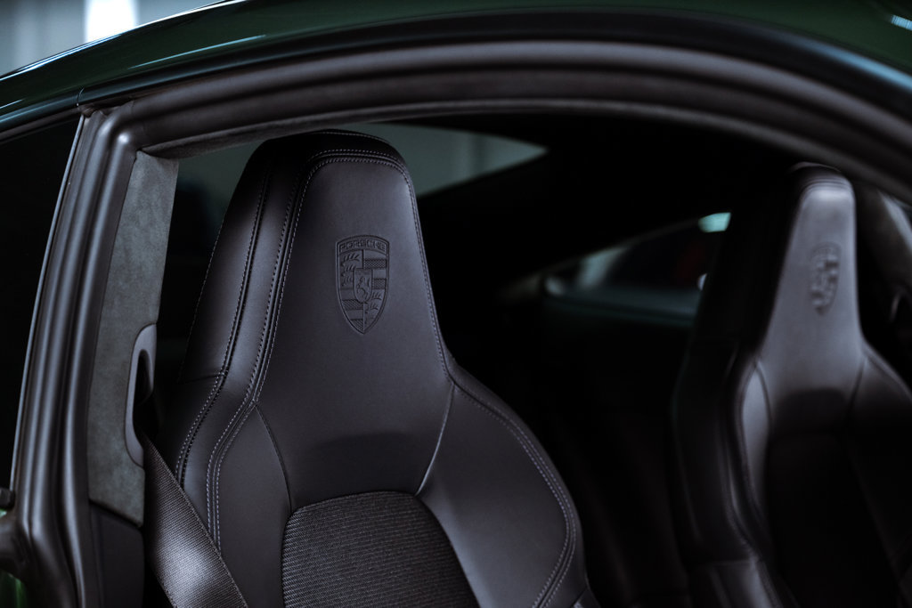 Used 2026 Porsche 911 GT3 RWD image 32