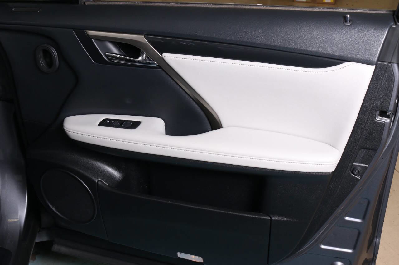 Used 2018 Lexus RX 350 FWD w/ Accessory Package image 25