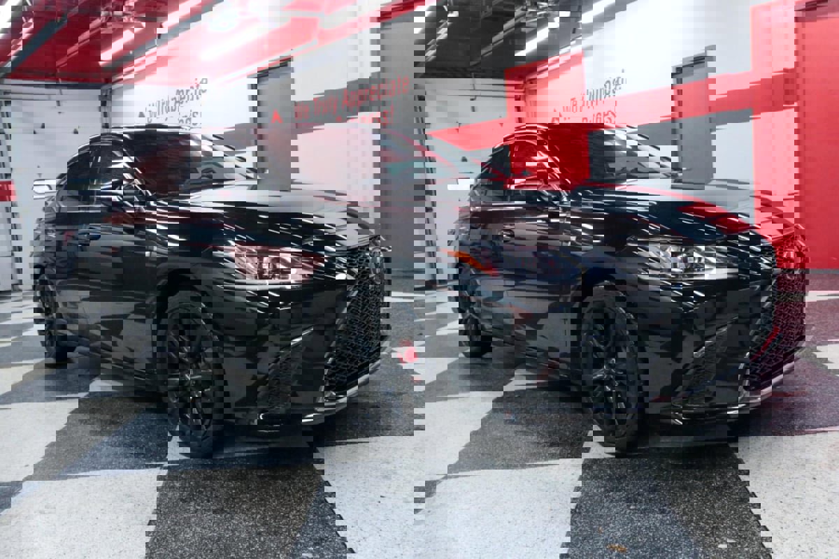 Used 2022 Lexus ES 350 F Sport w/ Accessory Package 2 image 2