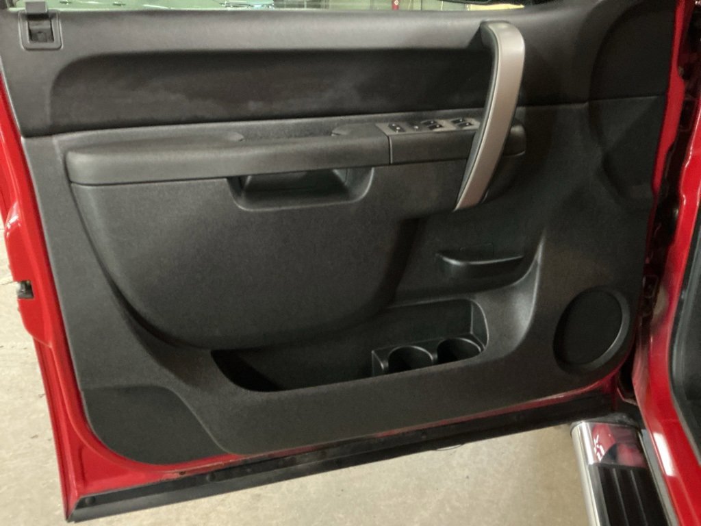 Used 2011 Chevrolet Silverado 1500 LT w/ All-Star Edition image 10
