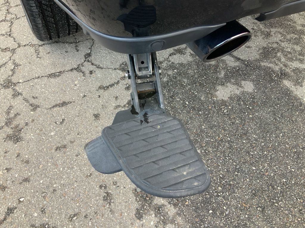 Certified 2021 RAM 1500 Limited w/ Night Edition image 13