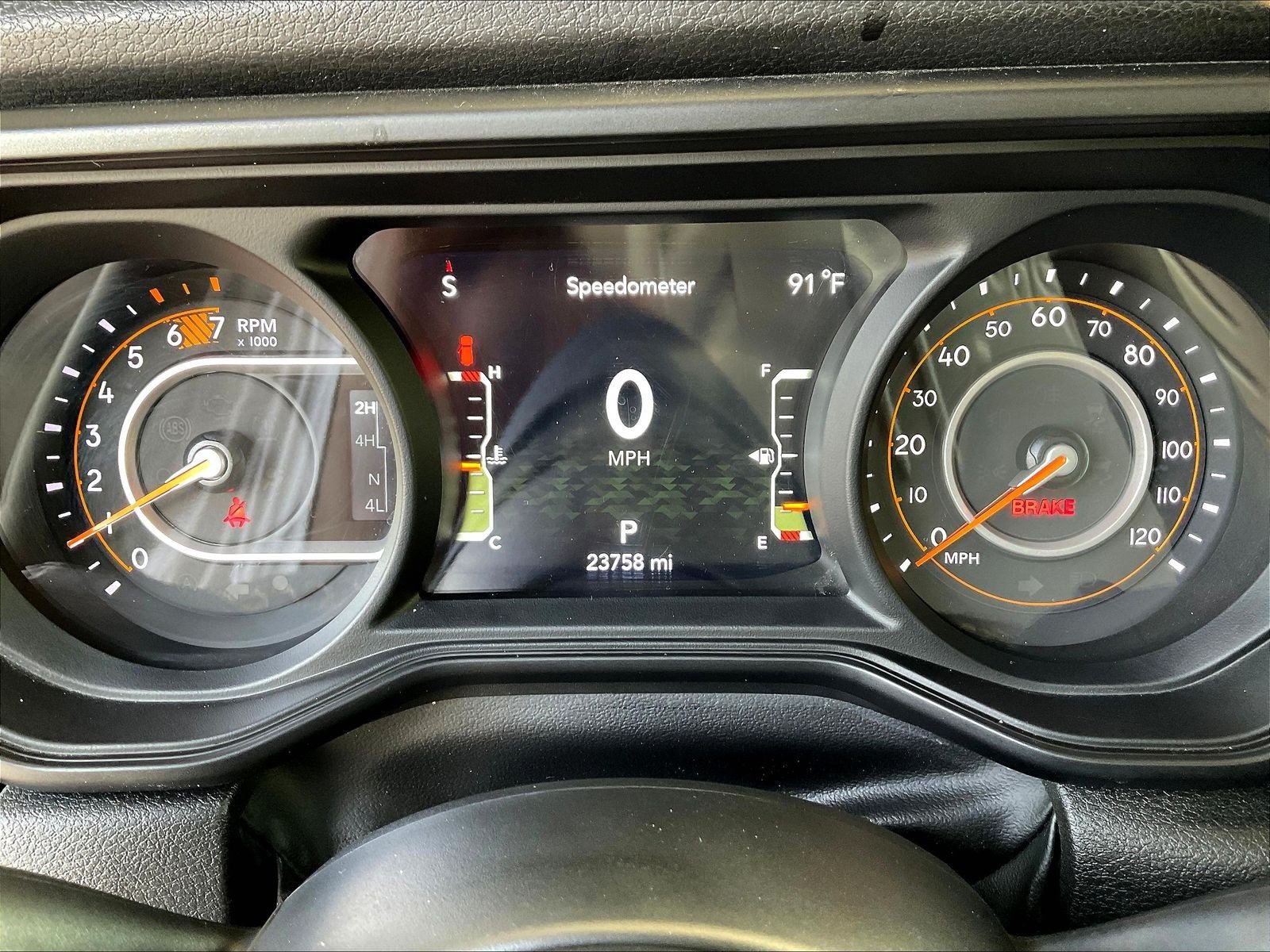 Used 2024 Jeep Wrangler Unlimited Sport AWD/4WD image 13