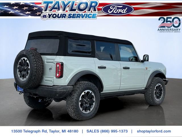 Used 2021 Ford Bronco Badlands AWD/4WD image 3