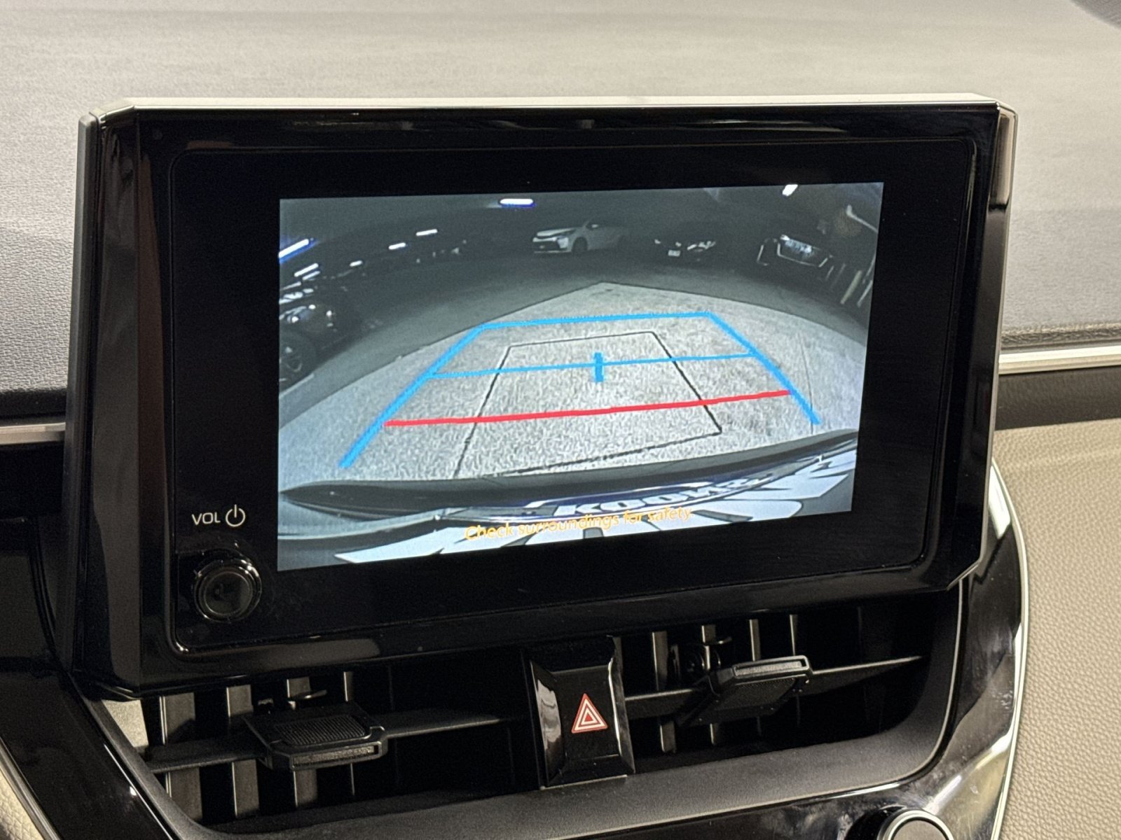 Used 2025 Toyota Corolla LE FWD image 19