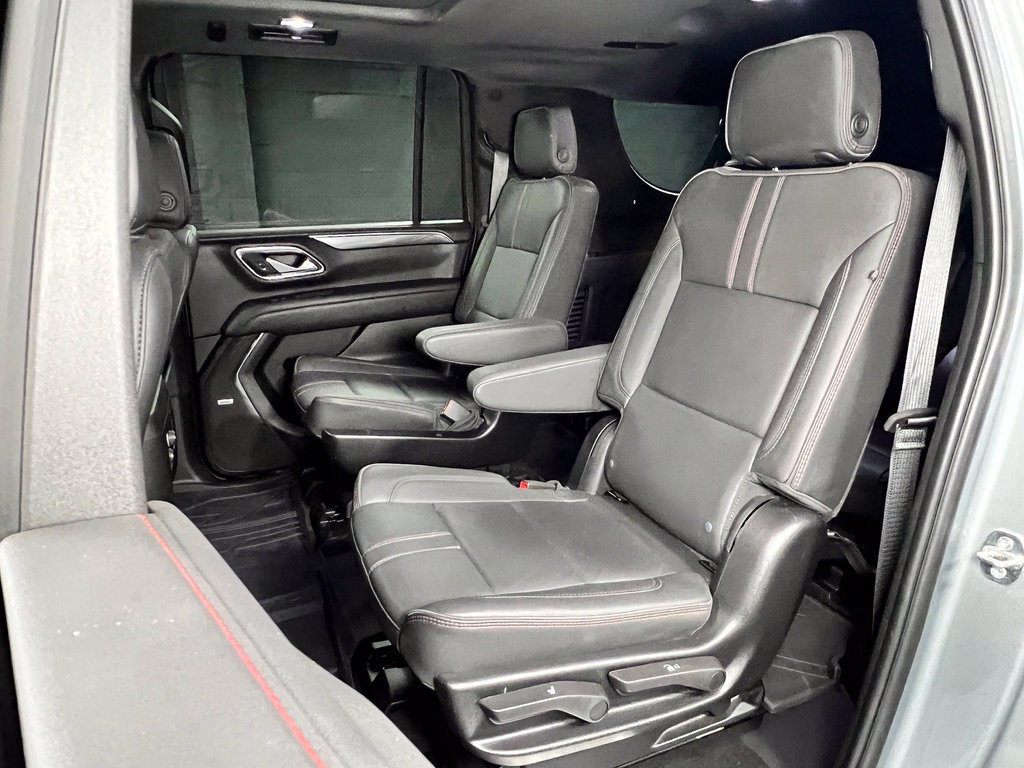 Used 2024 Chevrolet Suburban RST w/ Luxury Package AWD/4WD image 22