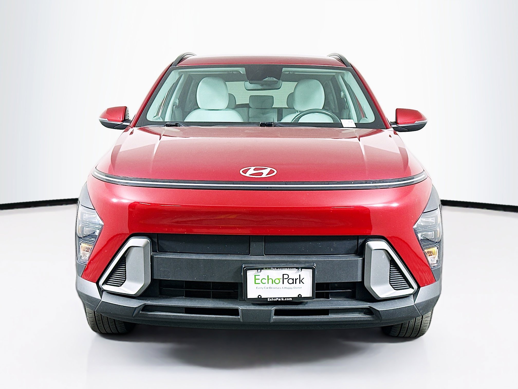 Used 2024 Hyundai Kona SEL image 2