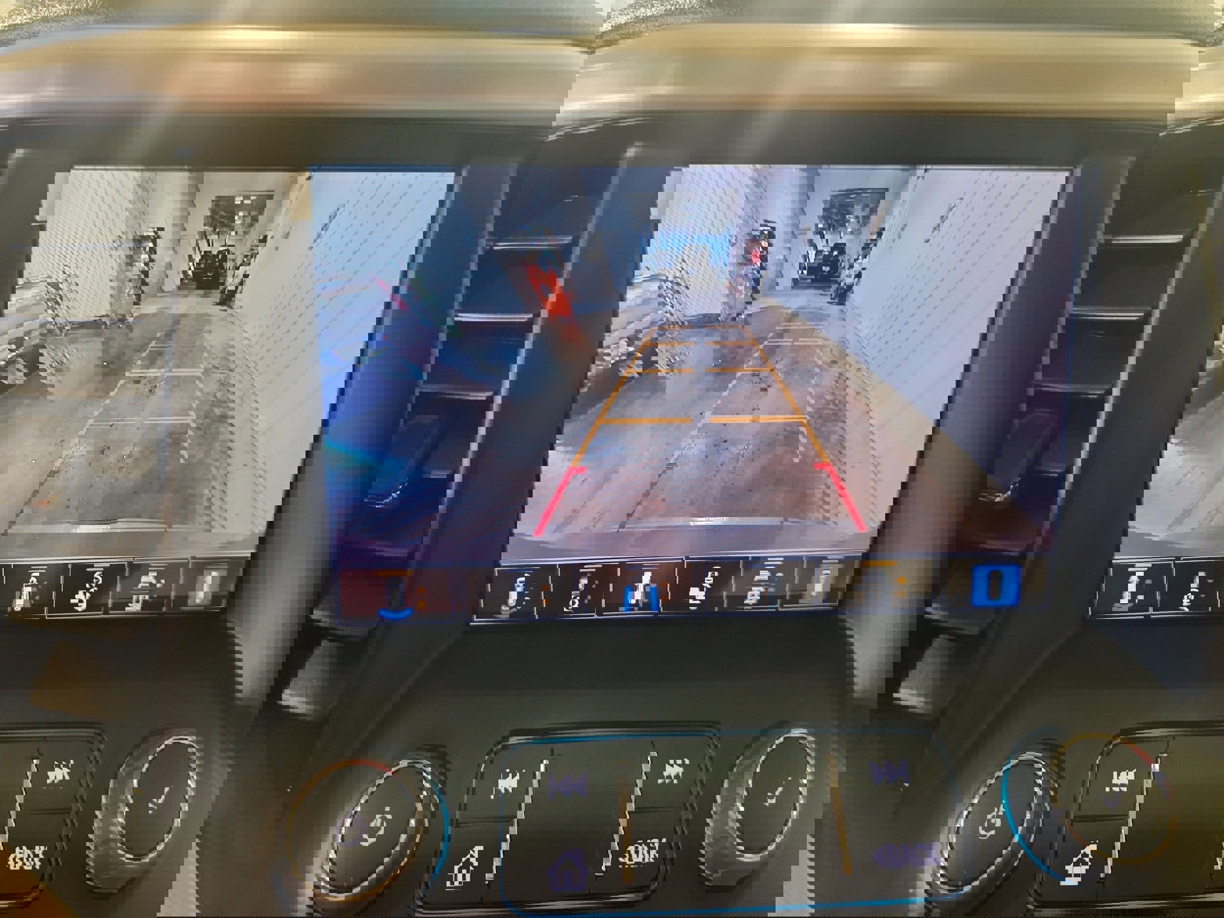 Used 2023 GMC Acadia Denali w/ Denali Technology Package image 19