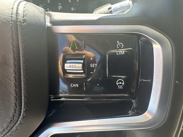 Used 2021 Land Rover Discovery Sport SE AWD/4WD image 30