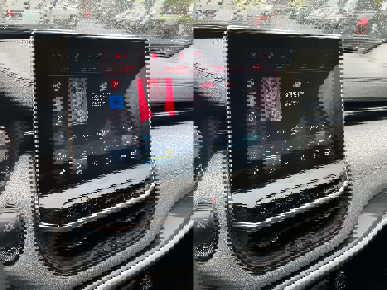 Used 2022 Jeep Compass Latitude image 32