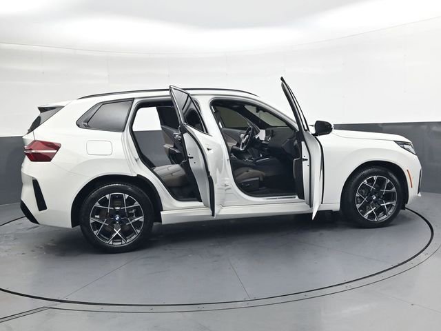 Used 2026 BMW X3 xDrive30 w/ M Sport Package image 36