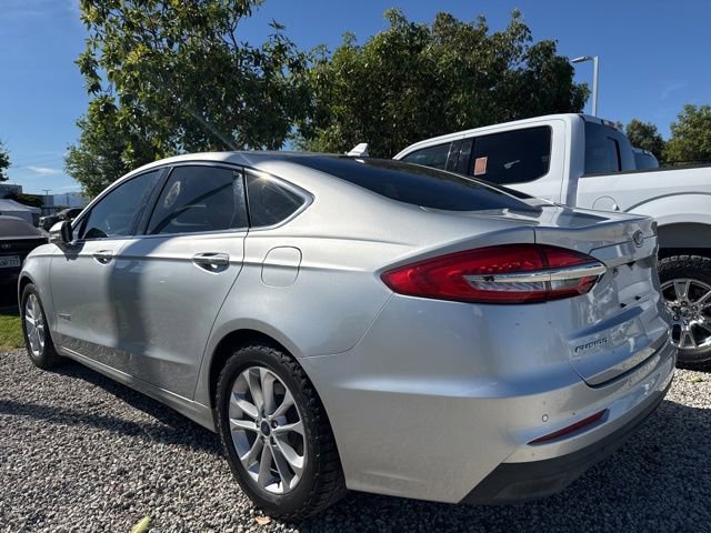 Used 2019 Ford Fusion SEL FWD image 2