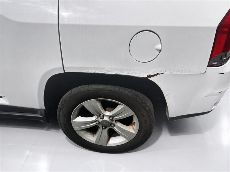 Used 2011 Jeep Compass 4WD image 21