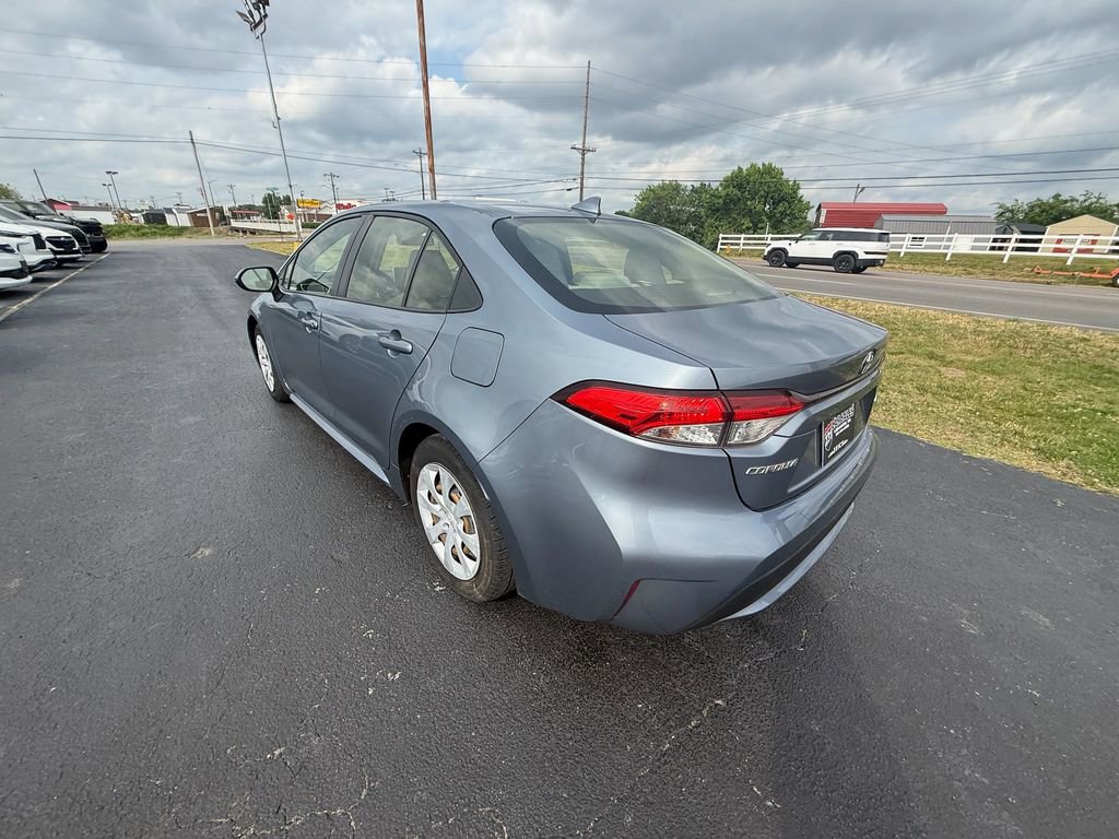 Used 2020 Toyota Corolla LE FWD image 6