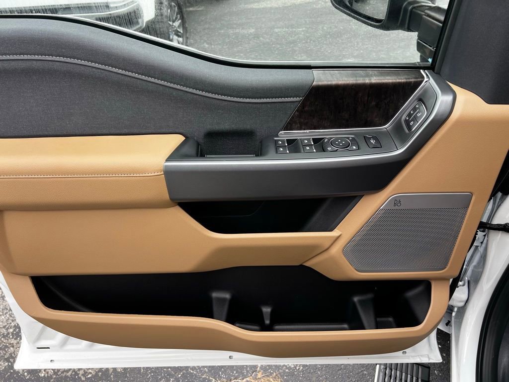New 2026 Ford F250 Lariat w/ Lariat Premium Package image 13