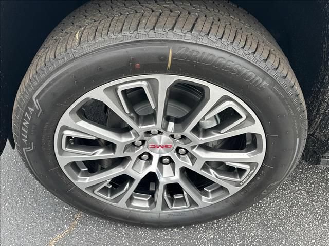 New 2026 GMC Yukon XL Denali w/ Denali Reserve Package AWD/4WD image 18