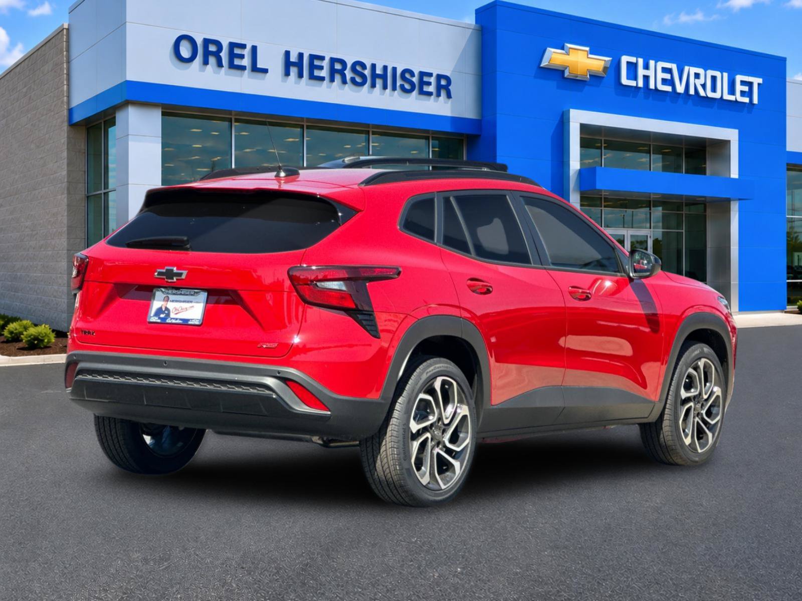 New 2026 Chevrolet Trax RS w/ Driver Confidence Package FWD image 4