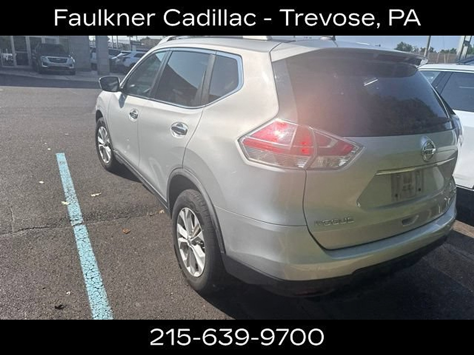 Used 2016 Nissan Rogue SV AWD/4WD image 4
