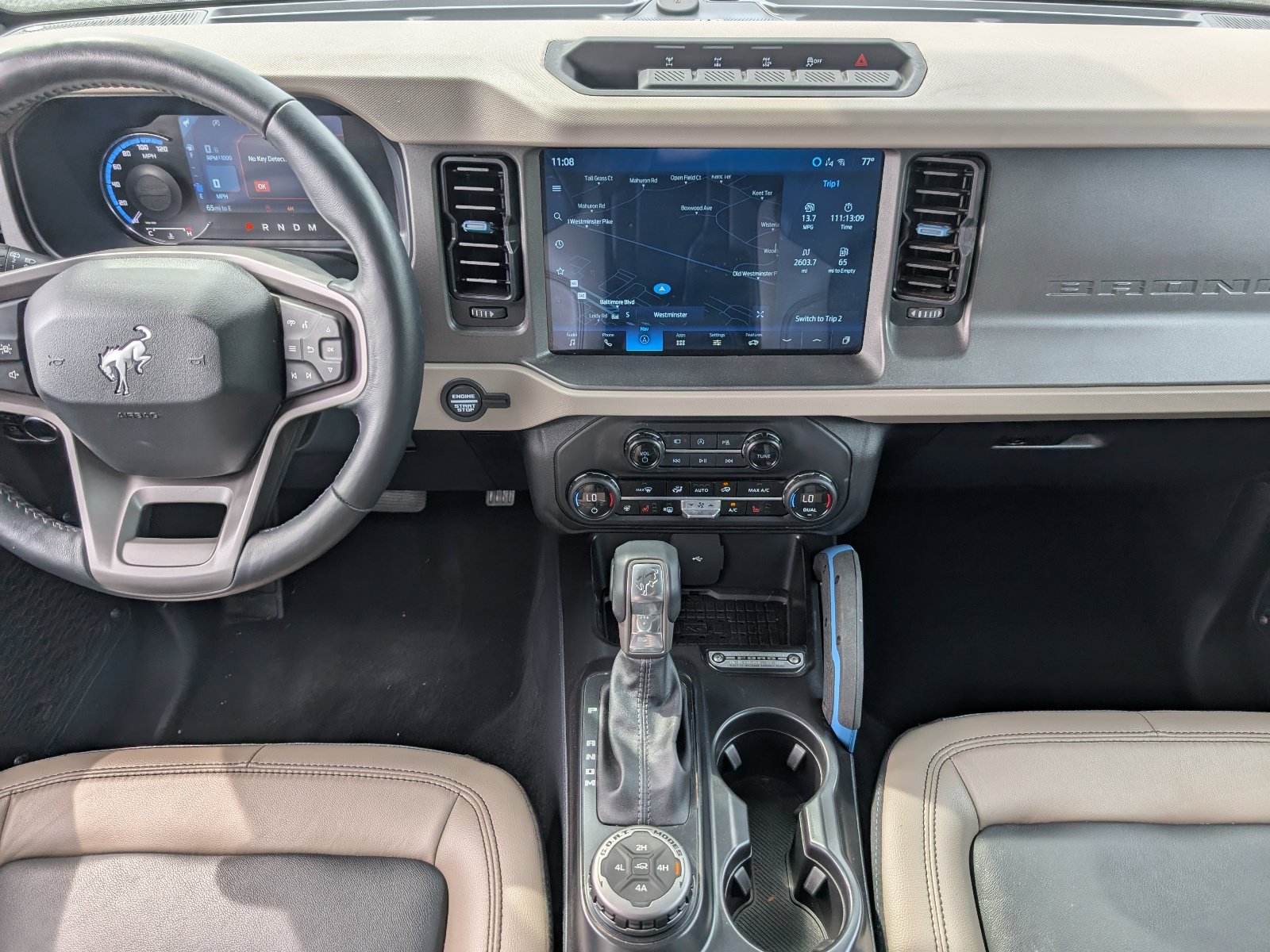 Used 2024 Ford Bronco Wildtrak AWD/4WD image 19