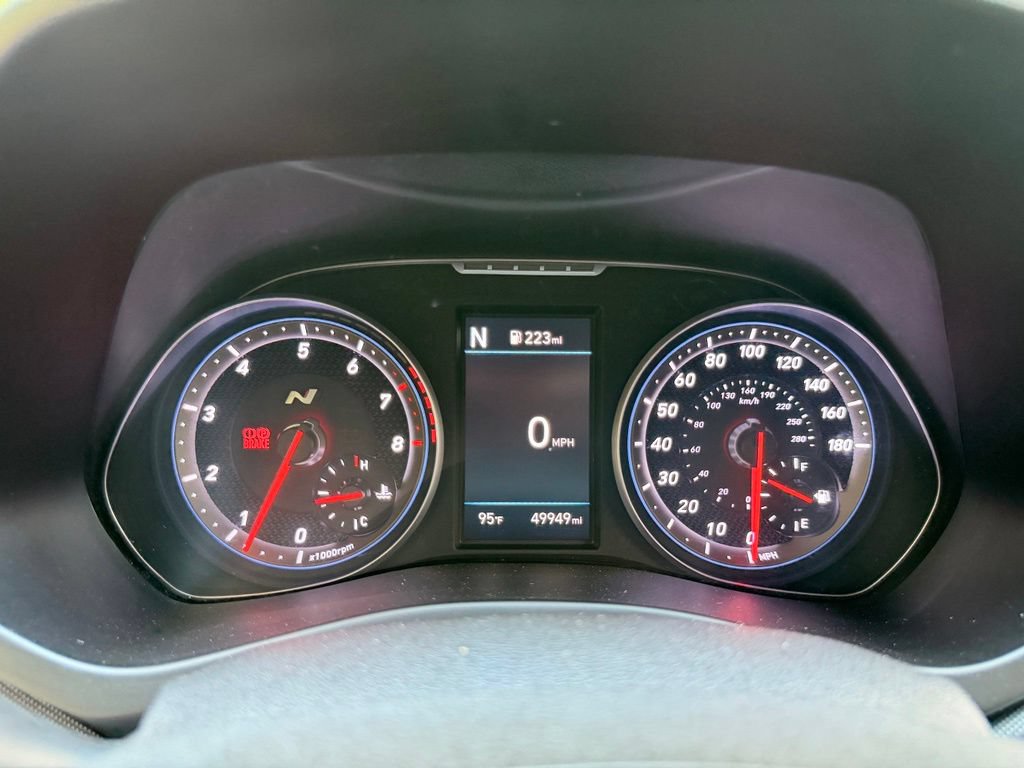 Certified 2022 Hyundai Veloster N FWD image 20