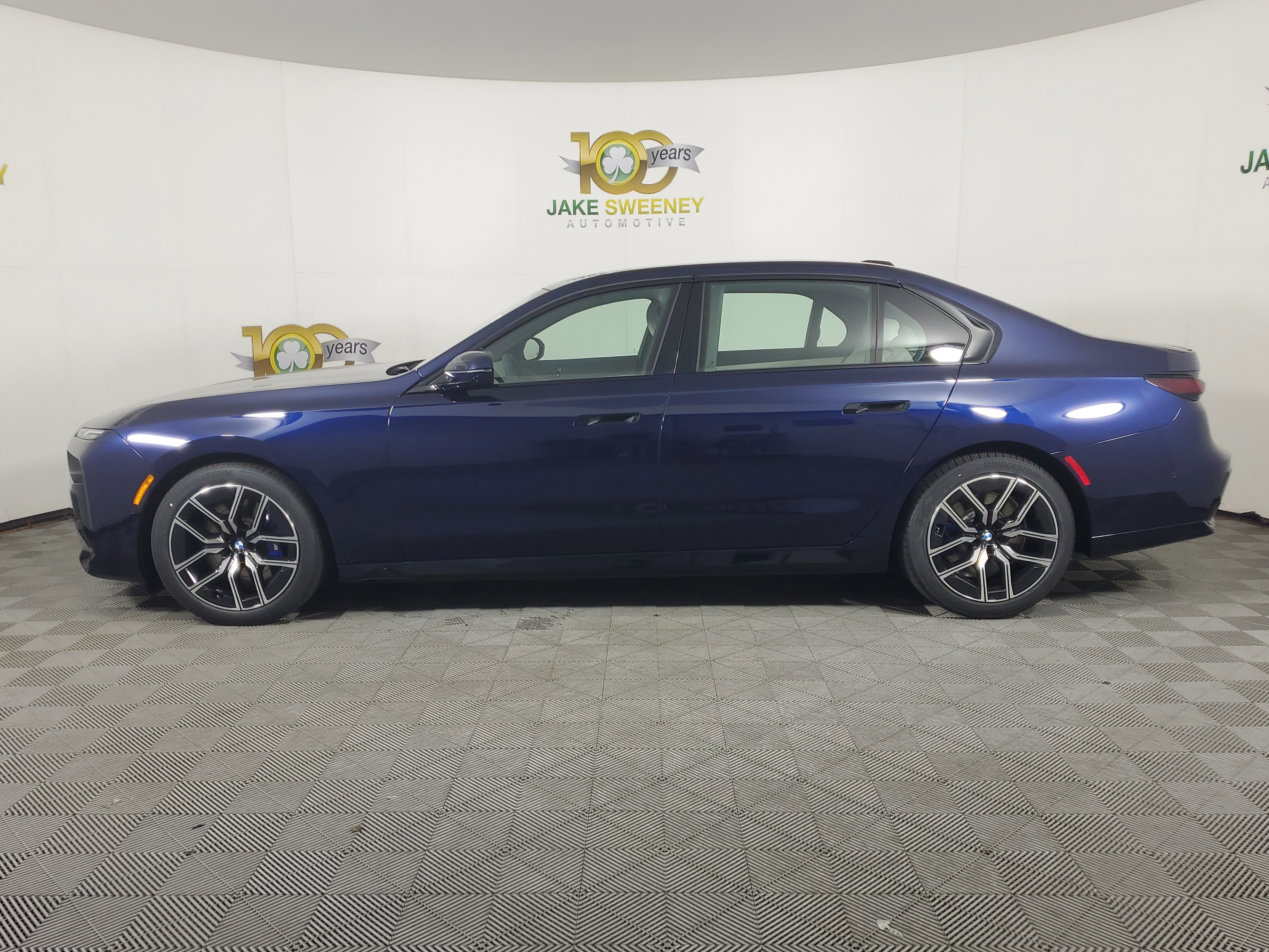 New 2026 BMW 740i xDrive image 4