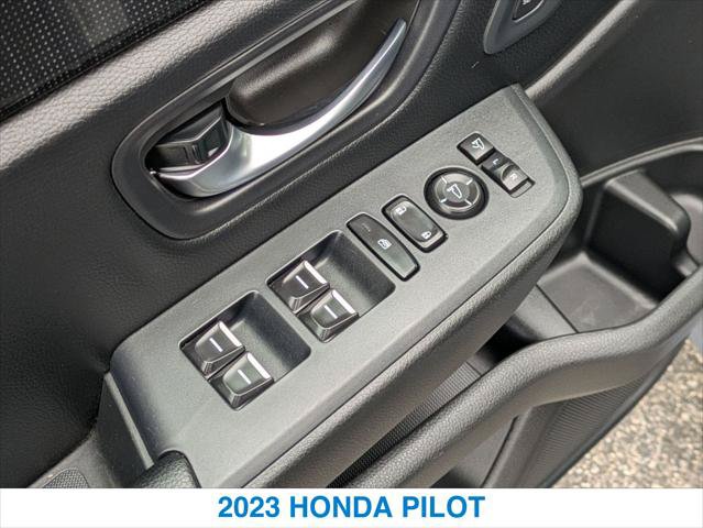 Used 2023 Honda Pilot Elite image 13