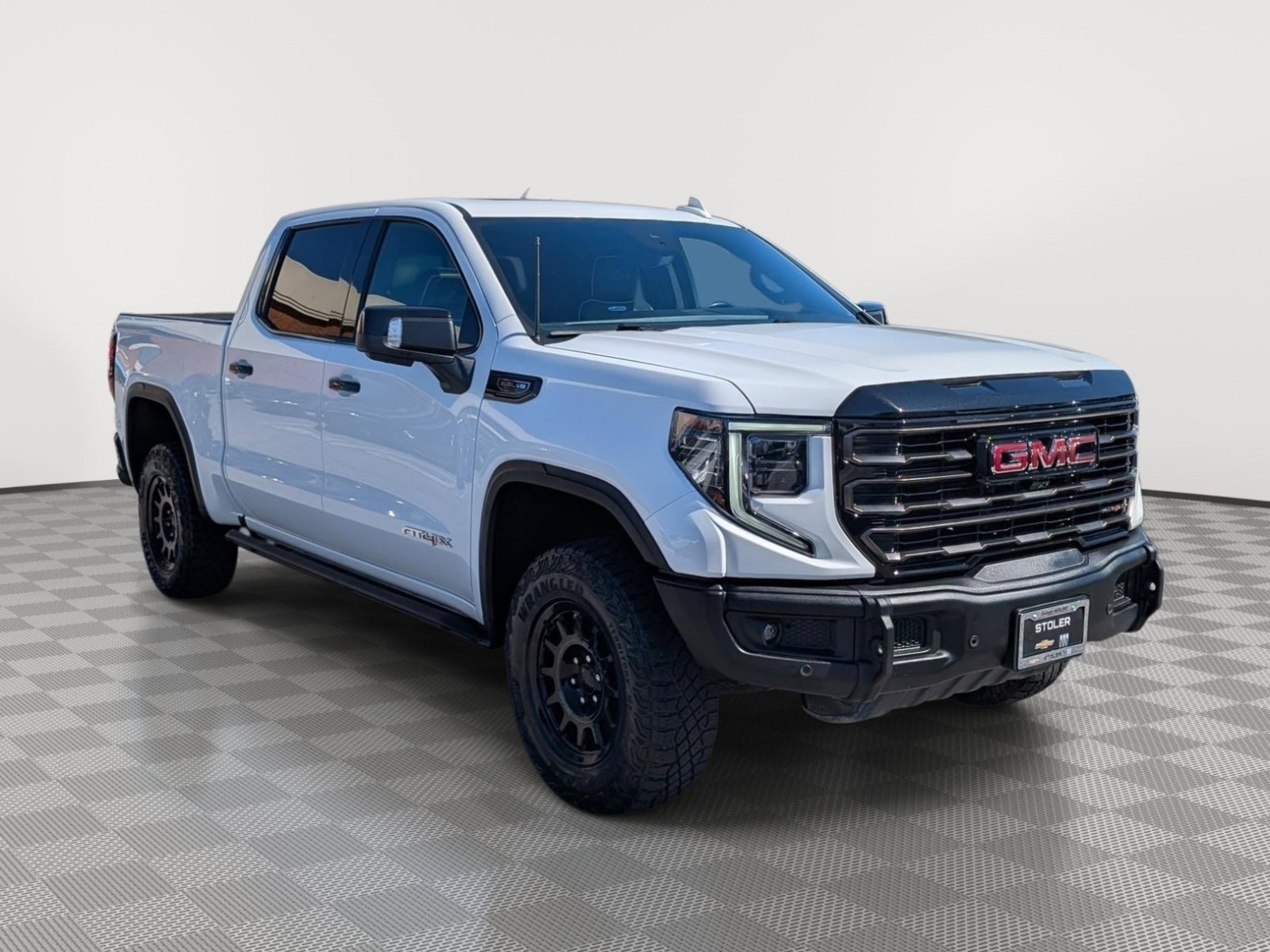Used 2023 GMC Sierra 1500 AT4X w/ AT4X AEV Edition AWD/4WD image 7