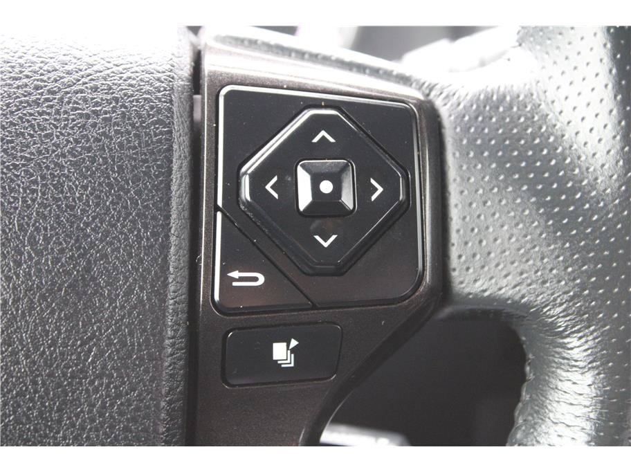 Used 2020 Toyota 4Runner TRD Off-Road Premium w/ Moonroof Package AWD/4WD image 21