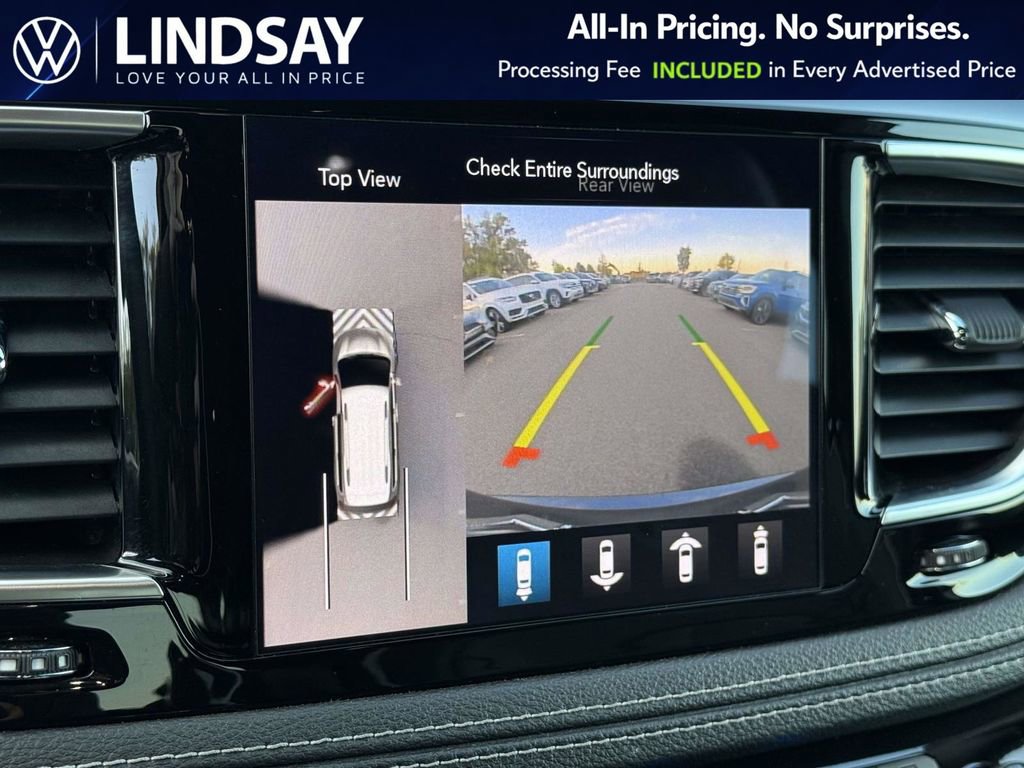 Used 2019 Chrysler Pacifica Limited w/ Advanced Safetytec Group FWD image 17