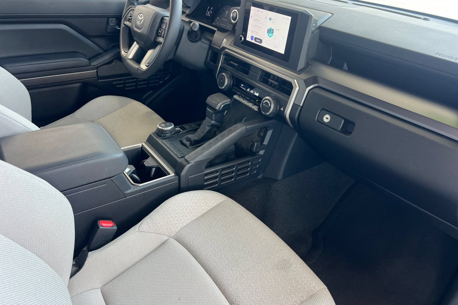 Certified 2025 Toyota 4Runner SR5 AWD/4WD image 13