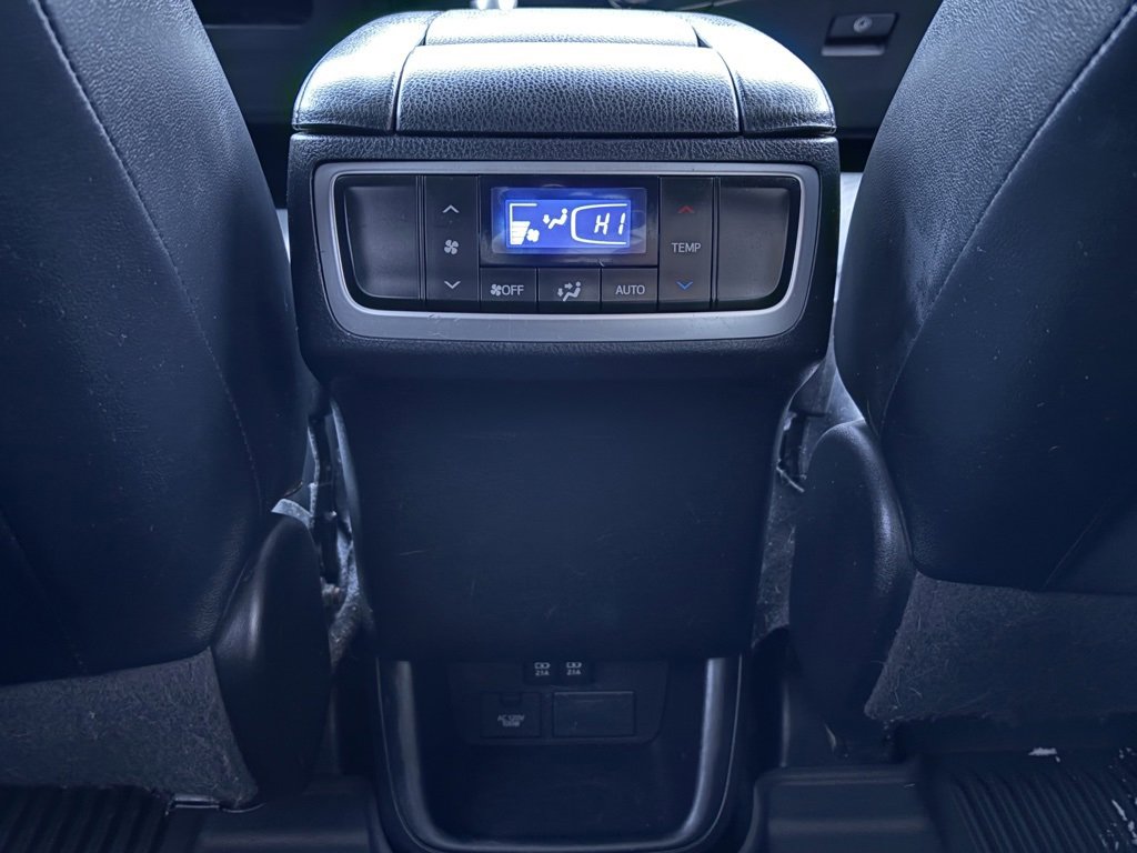 Certified 2018 Toyota Highlander XLE image 21