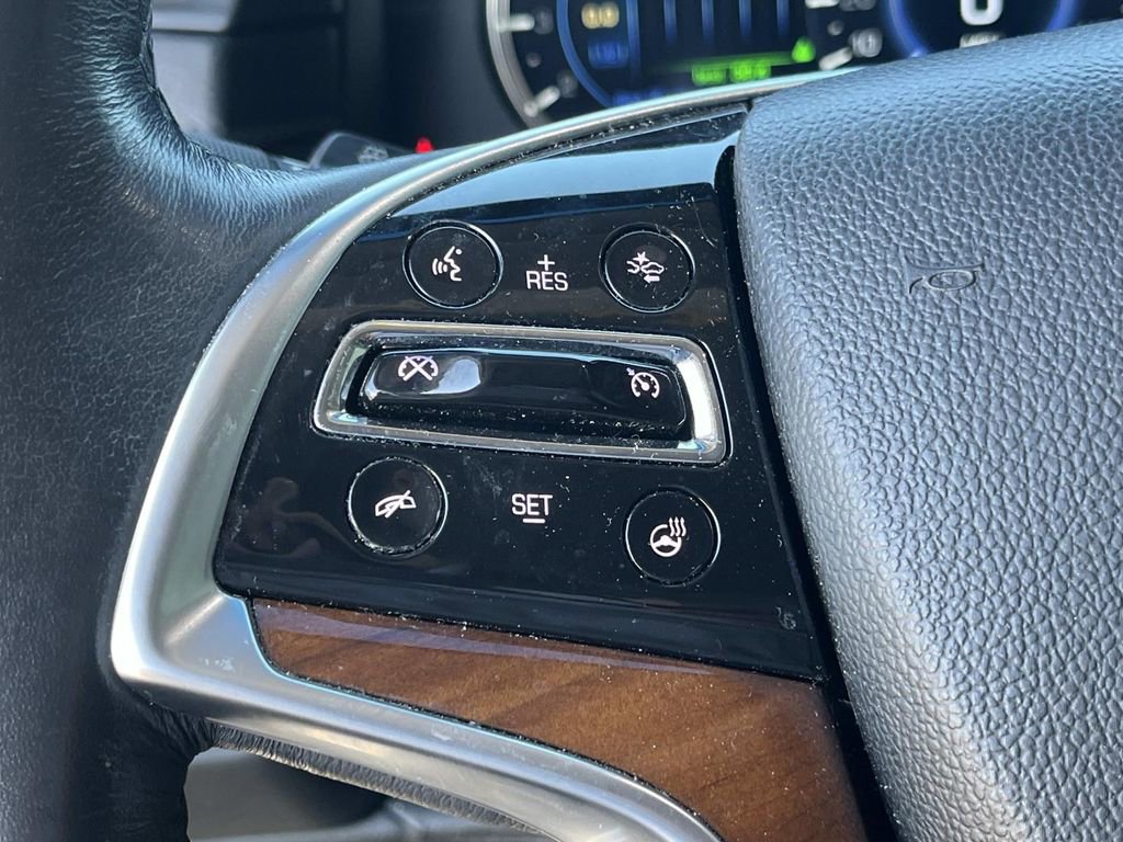 Used 2018 Cadillac Escalade Luxury AWD/4WD image 31
