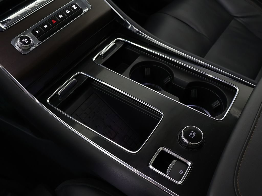 Used 2025 Lincoln Aviator Reserve w/ Equipment Group 201A AWD/4WD image 67