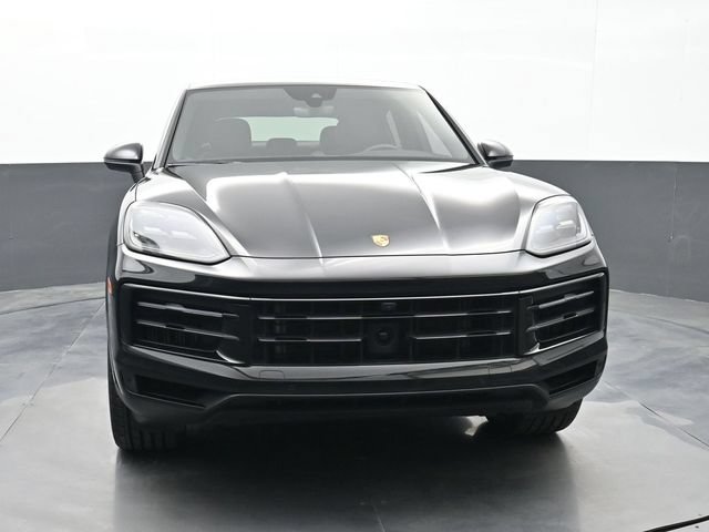 Certified 2024 Porsche Cayenne Coupe AWD/4WD image 26