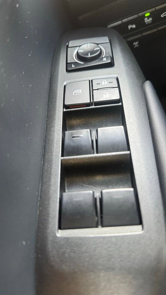 Used 2015 Lexus NX 200t AWD w/ Premium Package image 16