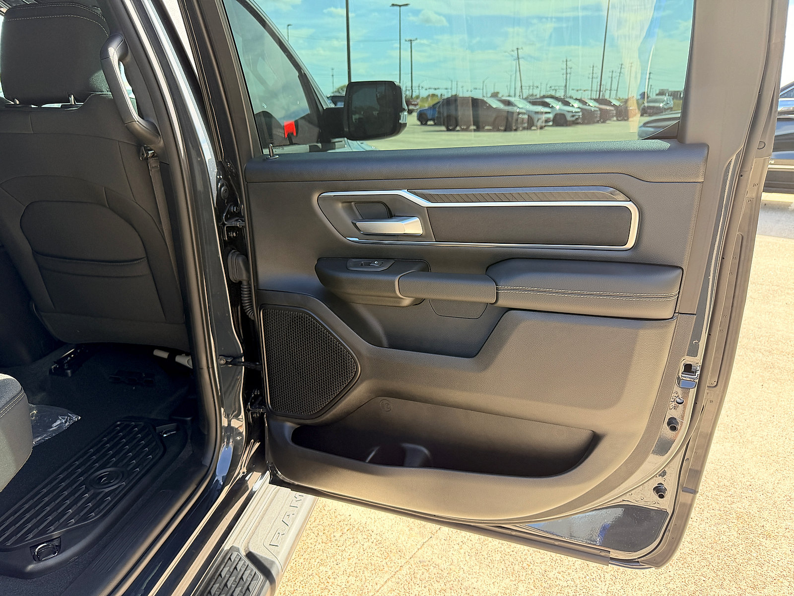 New 2026 RAM 1500 Lone Star AWD/4WD image 17