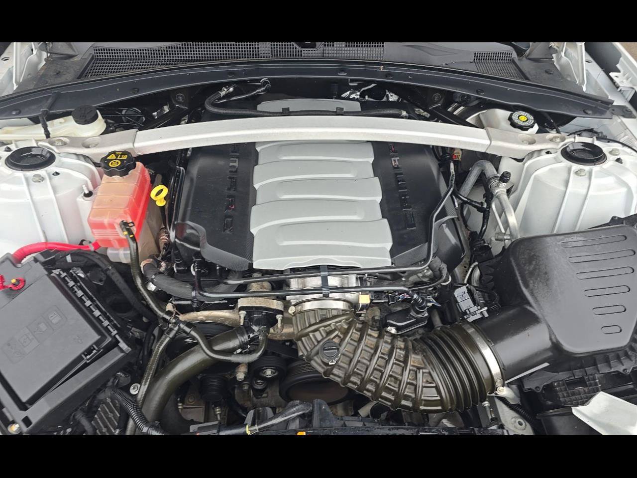 Used 2022 Chevrolet Camaro SS RWD image 6