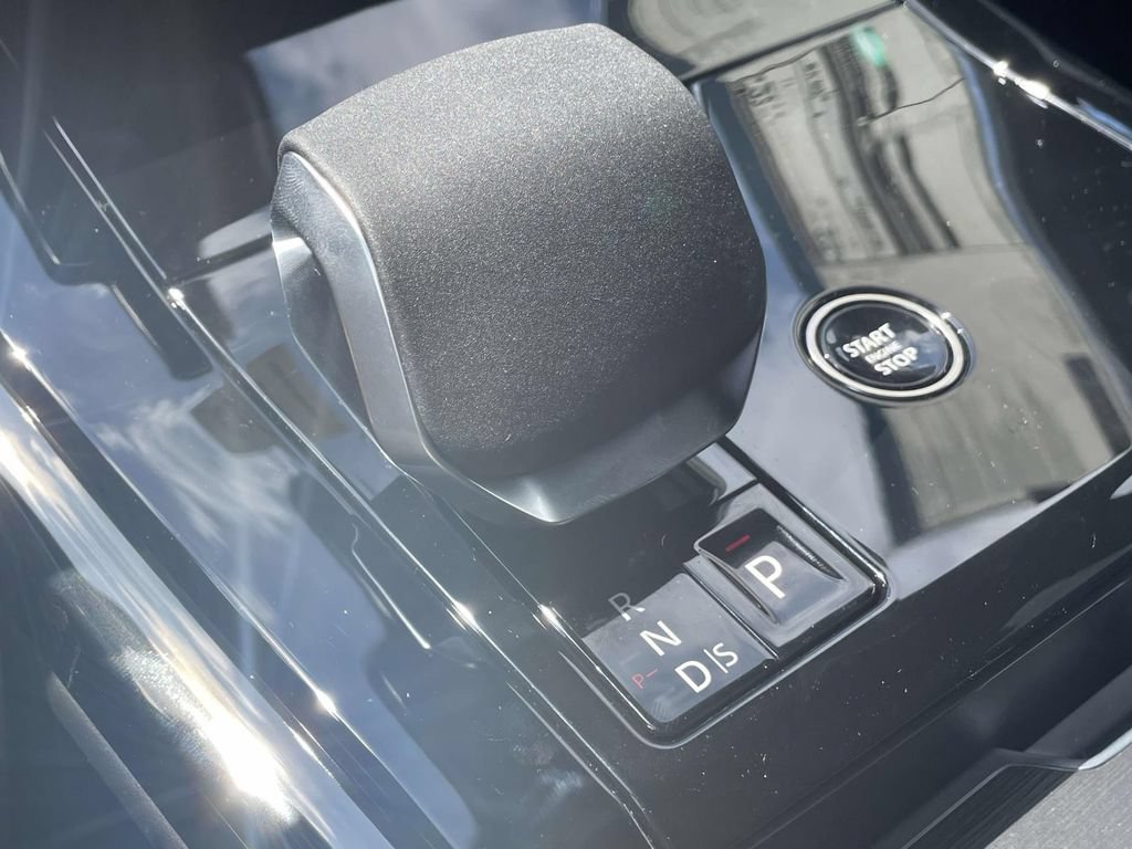 New 2026 Land Rover Range Rover Sport Dynamic SE AWD/4WD image 31